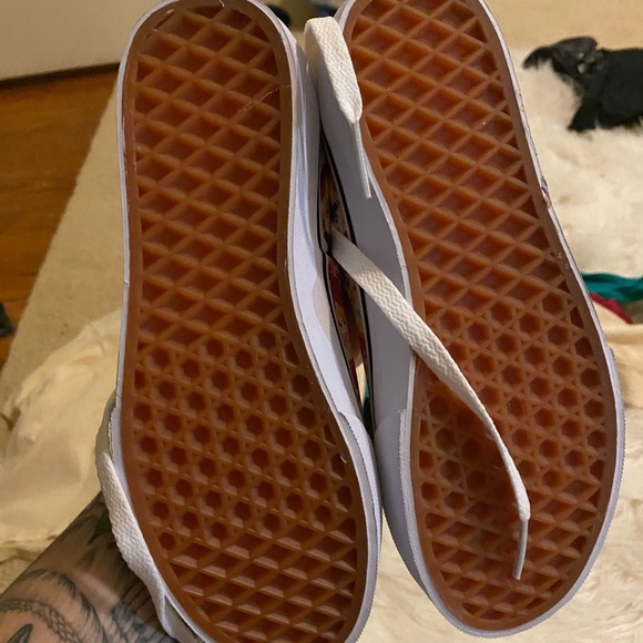 Disney princess vans - Picture 3 of 4